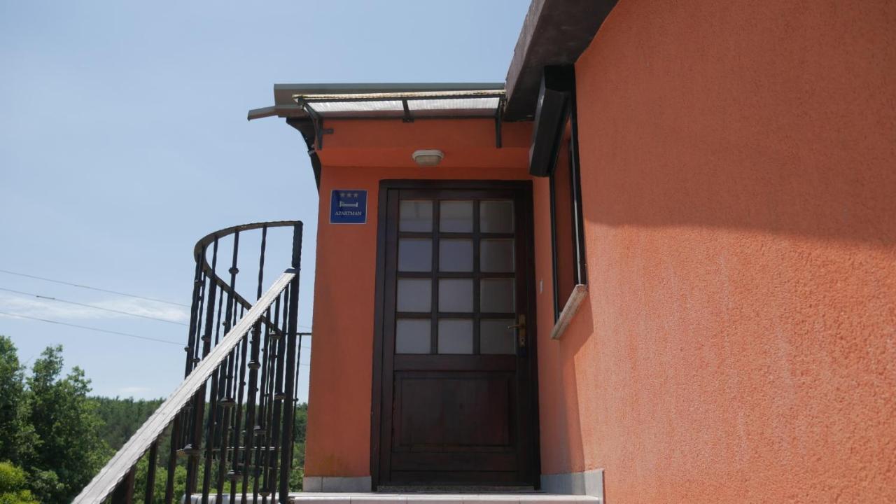 Apartment Kornarija Buje Exterior foto